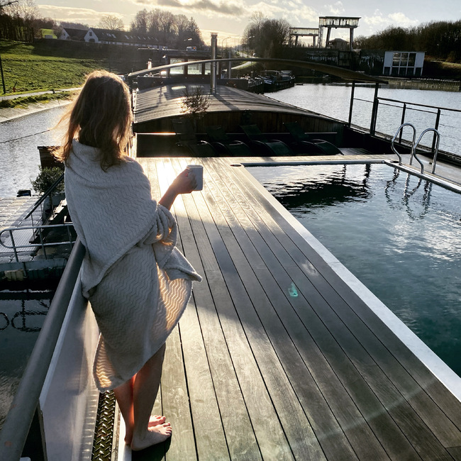 La péniche Tabor 67 à Ittre